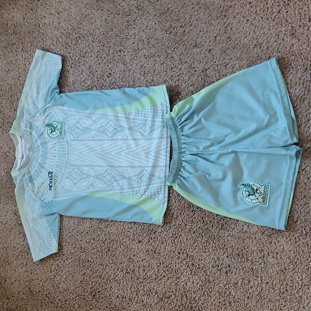 SHIRT AND SHORTS "Mexico" OUTFIT